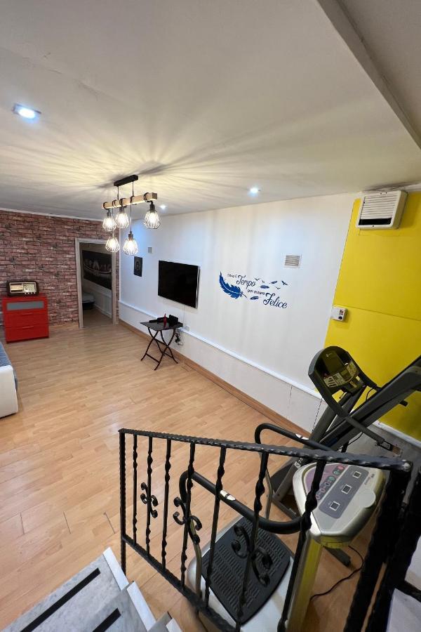 Casa Murales A Toledo Appartement Naples